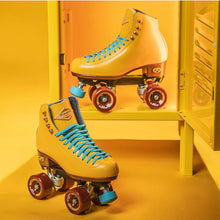 Load image into Gallery viewer, Riedell Crew OLD SCHOOL Rollerskates