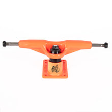 Load image into Gallery viewer, Gullwing Pro III Neon Orange 9" Skateboard Trucks (PRE-ORDER, JUNE)
