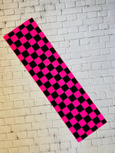 Load image into Gallery viewer, Grip Tape Checkerboard Sheets 9&quot;
